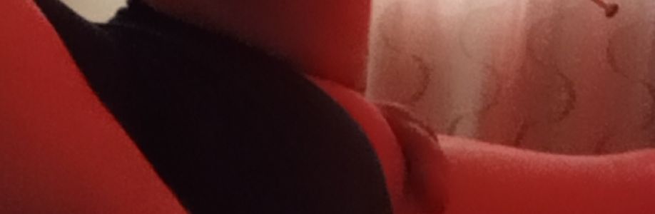 danielahot699 Cover Image